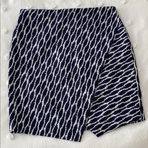 LOFT skirt with side zipper